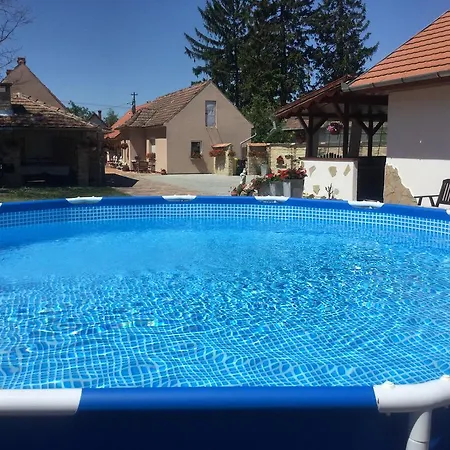 Jarmila Vendeghaz Penzion 4*