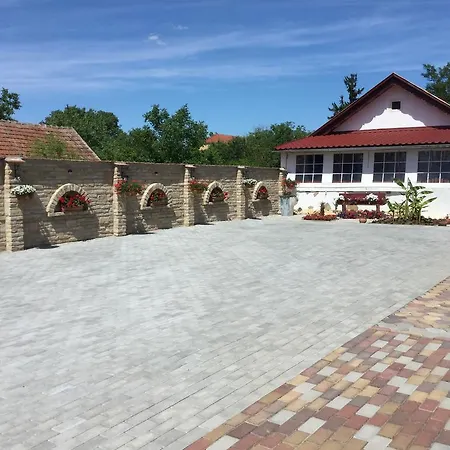 Jarmila Vendeghaz 4* Balatonberény
