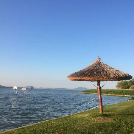Jarmila Vendeghaz Penzion Balatonberény