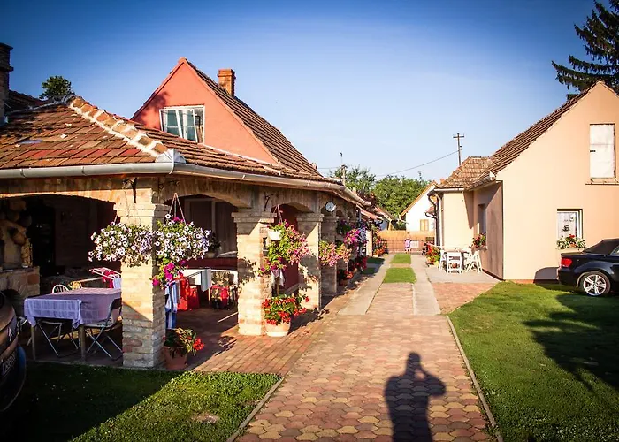 Jarmila Vendeghaz Гостевой дом